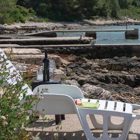 Casa vacanze Beautiful In Gradina With Kitchen